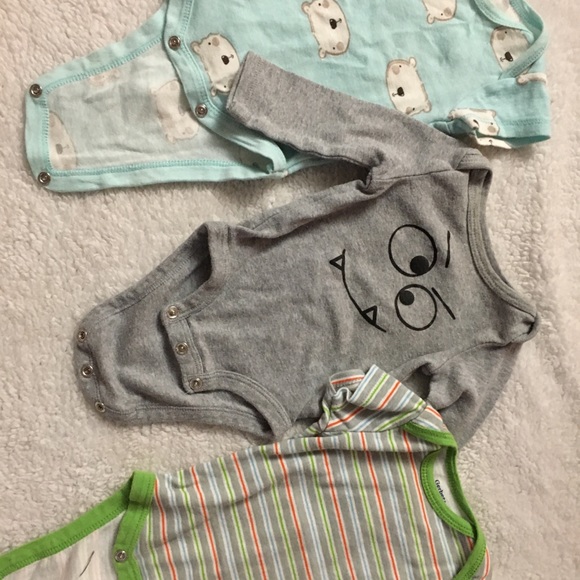 6 outfits size 0-3m - Picture 5 of 5